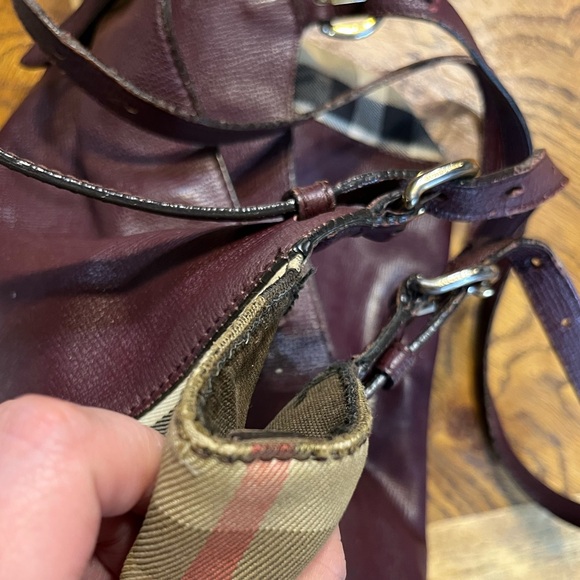 Burberry Canterbury Burgundy Tote - Picture 8 of 8